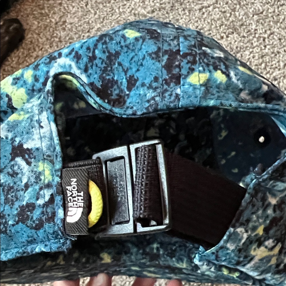 The North Face Multicolor Patterned Cap - image 4